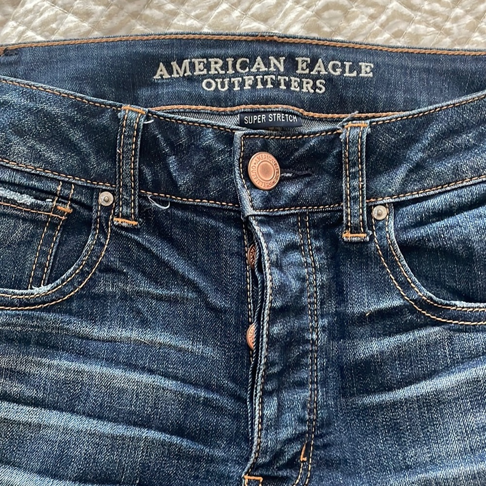 American Eagle super stretch jeans!
